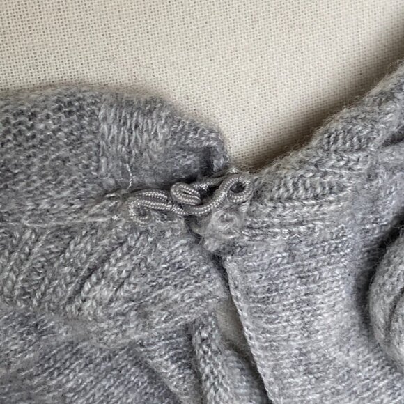 Banana Republic Wool Cashmere Cardigan Italian Ruffles Rosettes Fairy Feminine-S - Picture 5 of 12